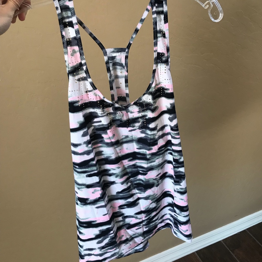 LULULEMON camo work out tank